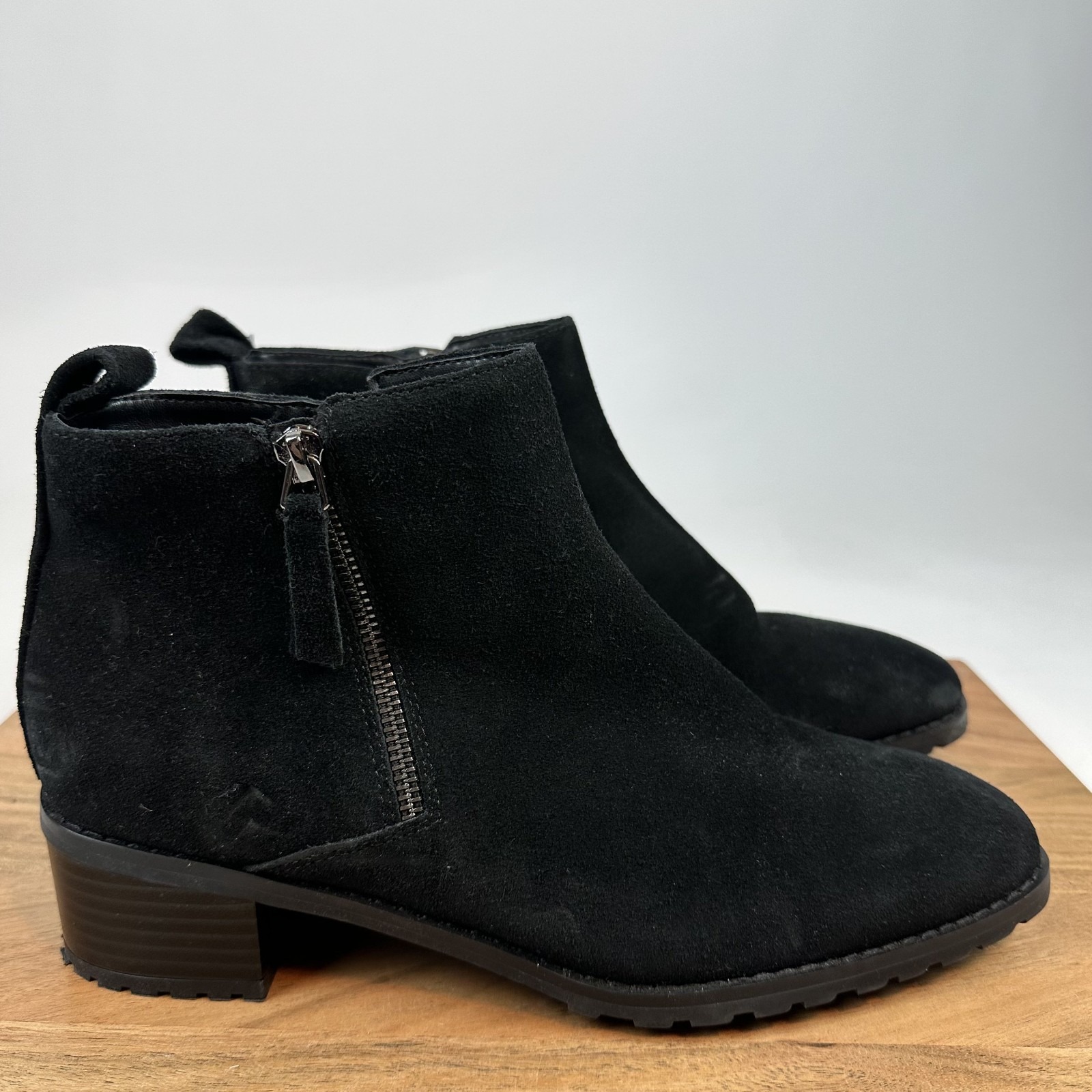 Womens Blondo Samara Black Suede Heeled Waterproof Ankle Booties Size 11 M Guc